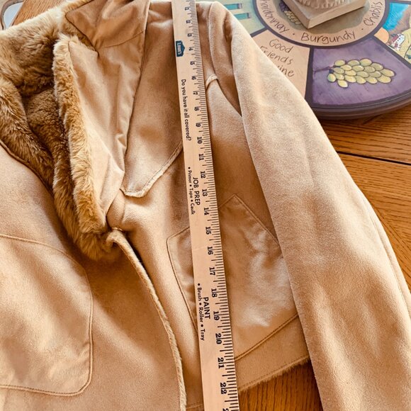 Chico’s Faux Suede Shearling Jacket Camel Penny Lane Style – Plush Lined, Chic - Picture 11 of 12